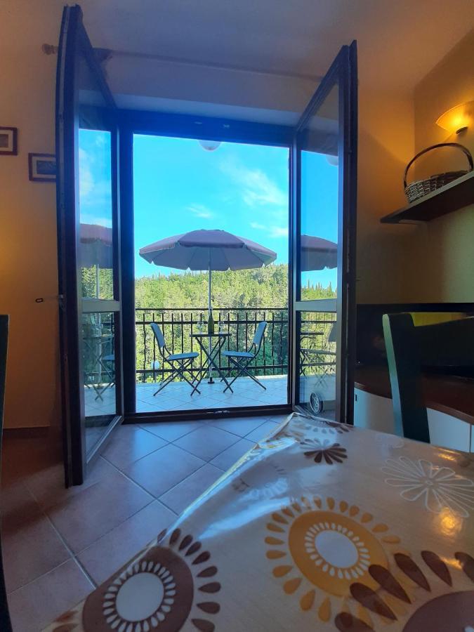 Terrazza Su Fosso Bianco Apartamento Bagni San Filippo Exterior foto